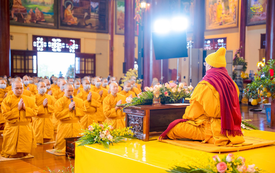 Chư Tăng Ni, Phật tử chùa Ba Vàng khánh tuế Sư Phụ Thích Trúc Thái Minh nhân dịp đầu xuân năm mới
