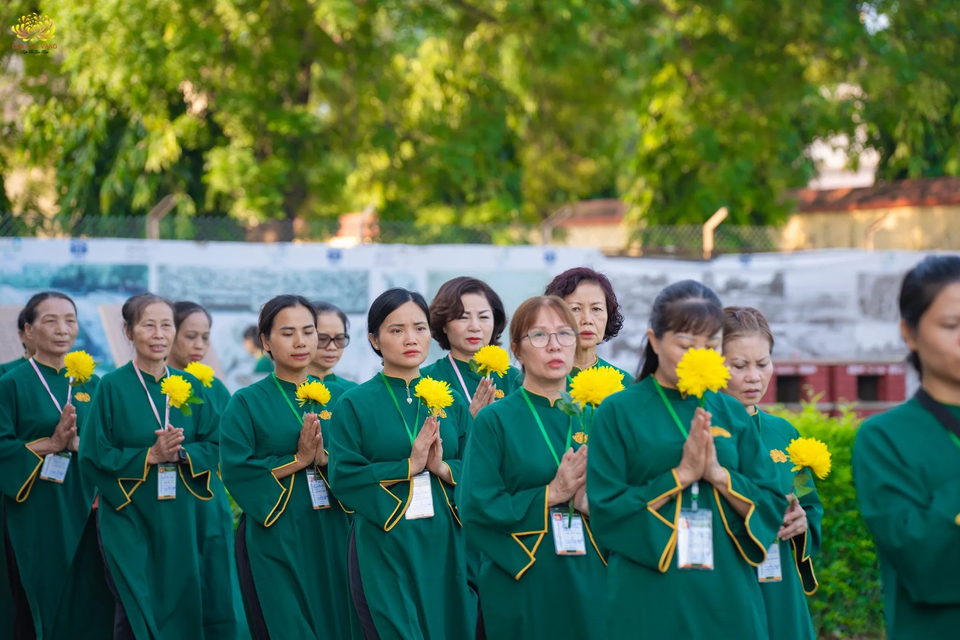 Có lẽ rằng các Phật tử đều cảm nhận được niềm hạnh phúc vô tận khi được tới nơi Đức Phật thuyết bài Pháp đầu tiên về Tứ Diệu Đế