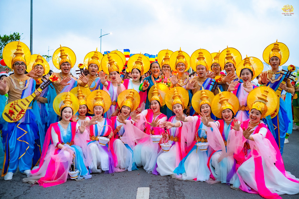 kinh-mung-vesak-2025