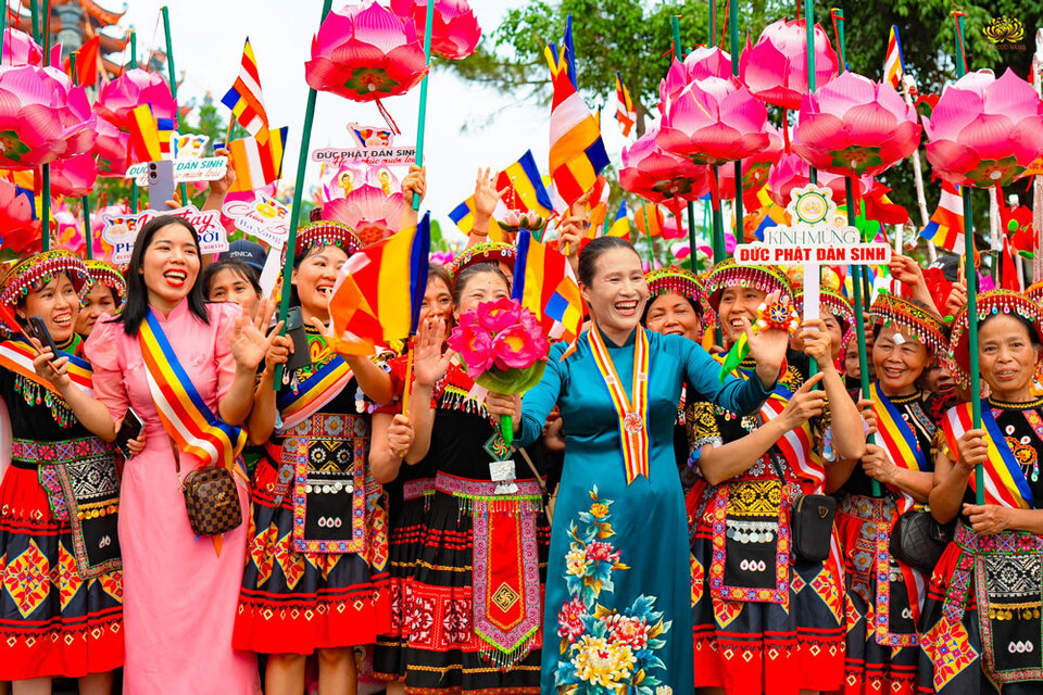 vesak-2025