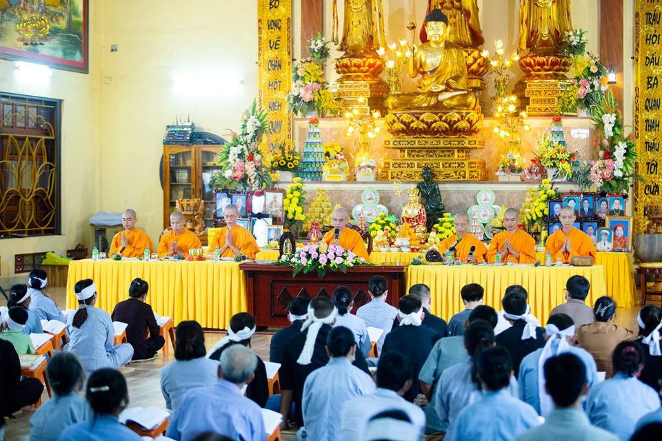Lễ cầu siêu giúp người sống cứu độ được cho người đã khuất