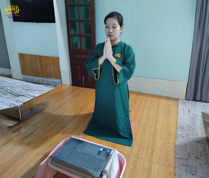 Chị Thu Hương tụng kinh chương trình Vu Lan báo hiếu - Cầu siêu rằm tháng 7