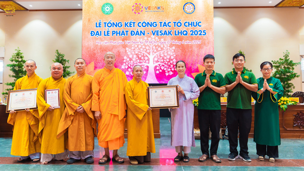 Lời Kính Tri Ân