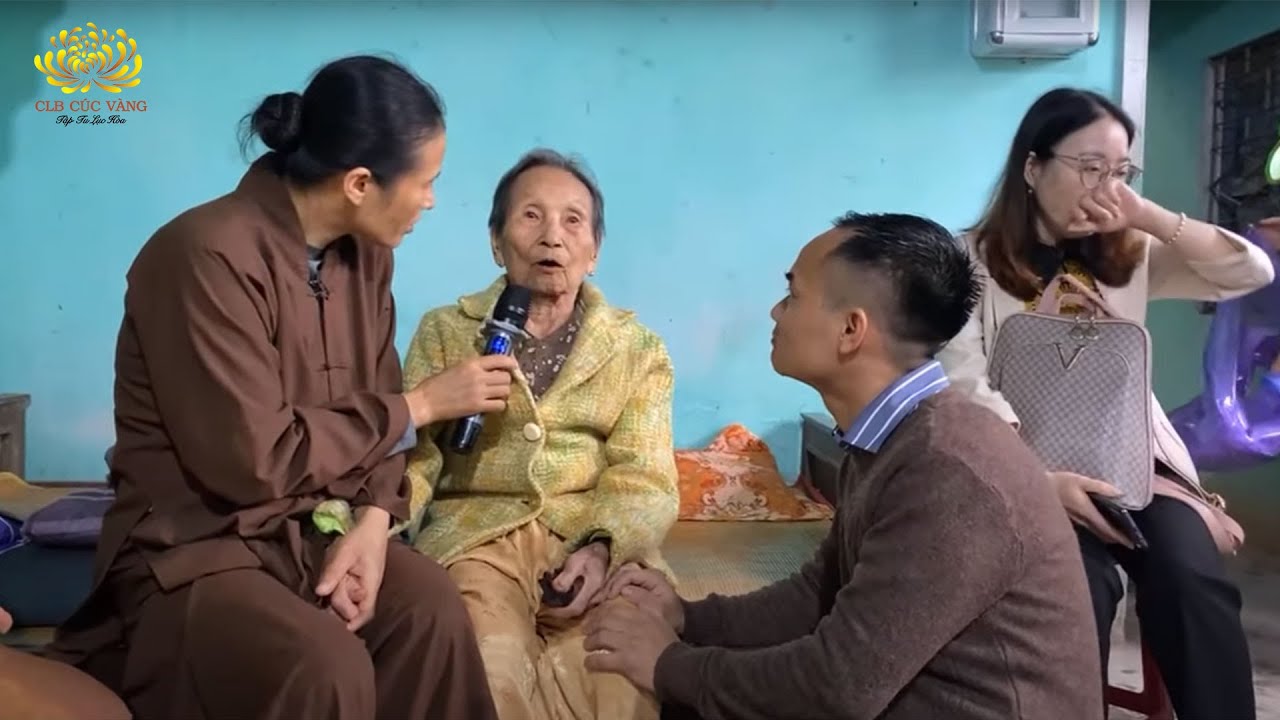 Xúc động khi nghe mẹ Việt Nam Anh Hùng kể về sự hy sinh của chồng và con trong thời chiến tranh