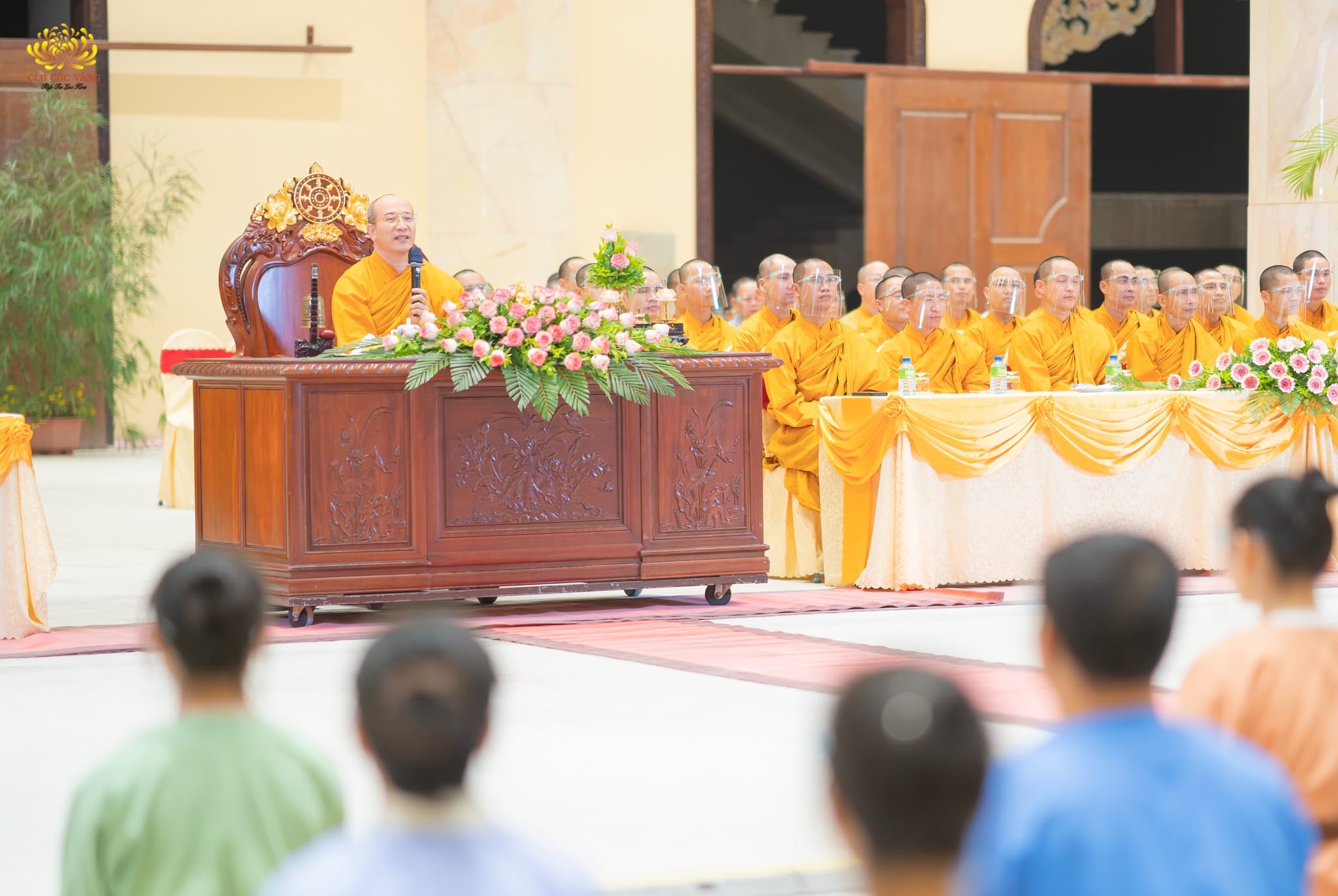 Sư Phụ Thích Trúc Thái Minh đã chia sẻ về 1 phần cuộc đời của Phật Hoàng Trần Nhân Tông trong việc cai trị đất nước bằng pháp lục hòaCaption